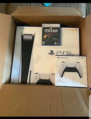 Sony PlayStation 5 PS5 mit Controller und Spielen