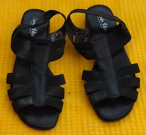 Gr. 40 Sandalen von Carlo Vita