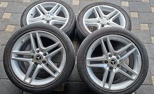 *Achtung* Sehr Gut Erhaltene  AMG 17 Zoll Mercedes C Klasse Felgen Zu Verkaufen!