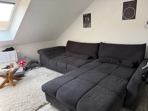 Wohnlandschaft mit viel Platz zu verkaufen 