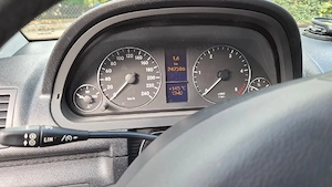 Mercedes A180 Tüv 10 28