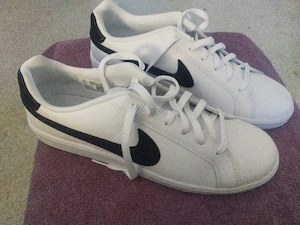Nike Schuhe Größe 11 (45) *Neuware*