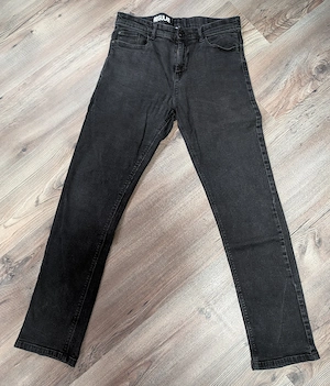 Schwarze Herren Jungs Jeans von NEXT   Regular Fit