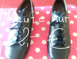 Neu! Neu! Neu! SCHUHE in 42,5