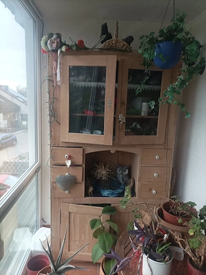 Massivholz-Buffet