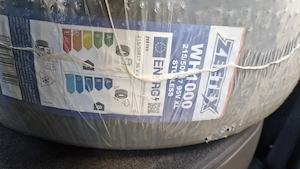 Top 1A Winterreifen 215 50 R17 Zeetex nagelneu zu Sonderpreis - - > 100  gespart