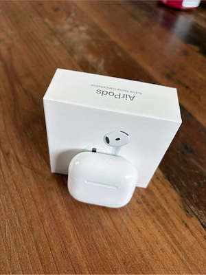 Airpods 4 