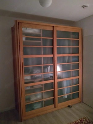 Kleiderschrank von "Grüne Erde" metallfrei !!!