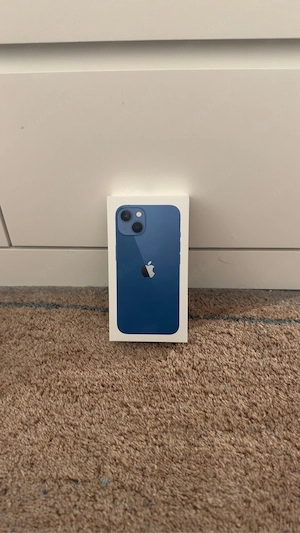 Apple iPhone 13 Blau 128GB mit Zubehör