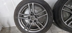 Winterreifen auf Alufelgen 205   55 R17 Goodyear