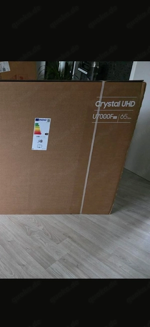 Samsung TV Crystal UHD  U7000F 65Zoll 163cm 