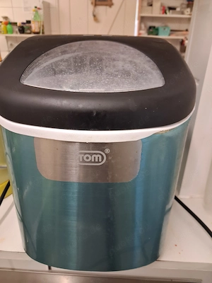 Eiswurfelmaschine