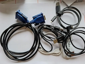 Kabel-Sortiment div. USB, VGAKabel