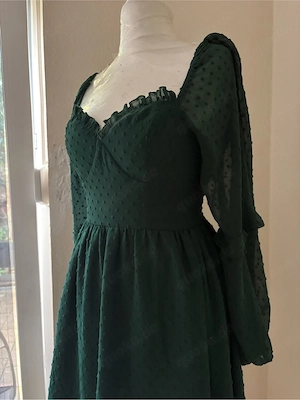 schickes Abendkleid 