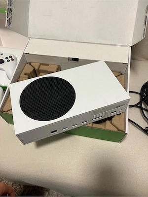 Xbox Series S 512 GB+2 Controller+Kabel 