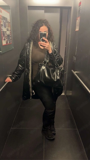 Suche Online oder Realen Geldsklaven