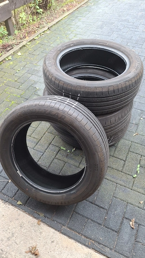 4 neuwertige Sommerreifen 205 55 R17 91V