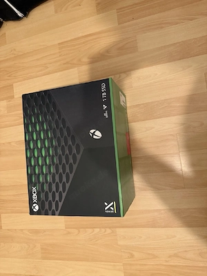 Xbox serie X 1TB mit spiel 
