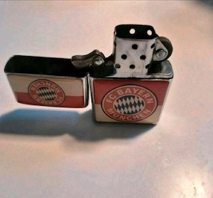 FC Bayern München Benzinfeuerzeug Zippo-Stil