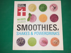 Buch: Smoothies, Shakes & Powerdrinks