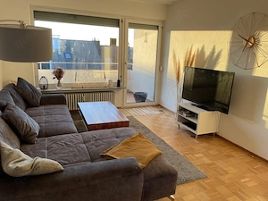 Frischsaniertes Wohlfühlbad trifft auf charmante 2-Zimmer-Wohnung mit Balkon in der Parksiedlung