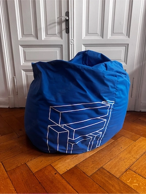Blauer Sitzsack