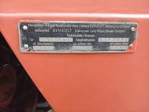 Traktor Renault R 56