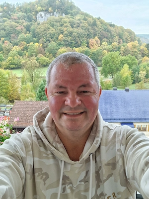 Er 55 aus nähe Würzburg sucht Sie zum verlieben