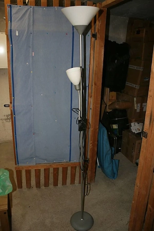 Stehlampe in gutem Zustand