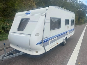 Hobby Excellent Easy 495 mit Vorzelt Tüv Gas Neu 