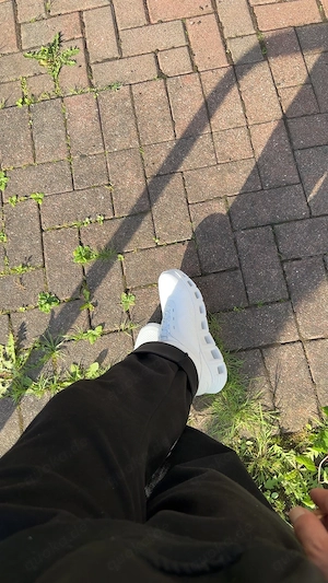 Ich suche Sklaven.