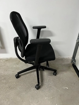 Bürostühle .........