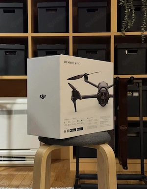 DJI Mavic 4 Pro 512GB Creator Combo Kameradrohne (DJI RC Pro 2)