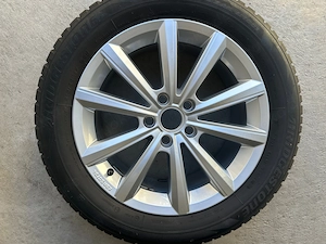 Winterreifen auf Alufelgen für VW T-Roc