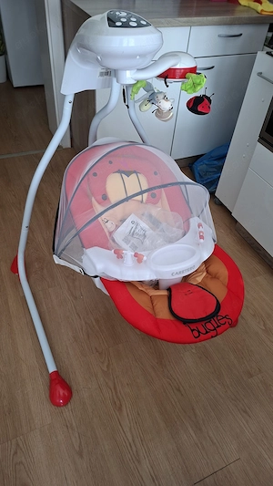 Elektrobabyschaukel mit Mückenschutz und Spieluhr