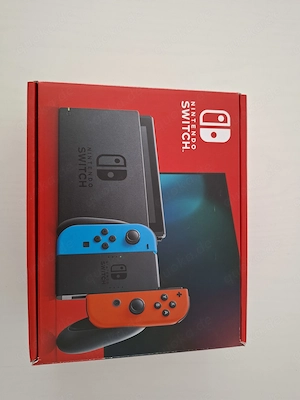 Nintendo Switch + 256GB microSD-Karte (Tasche geschenkt)