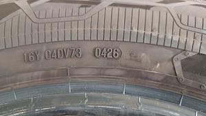 4x Continental Sommerreifen 235 65 R16C DOT 04 26 wenig km