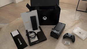 Xbox One X Projekt ScorpioEdition 1TB-Wie neu(OVP Standfuß Rechnung