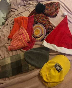 zu verschenken Schals, Mützen und Topflappen