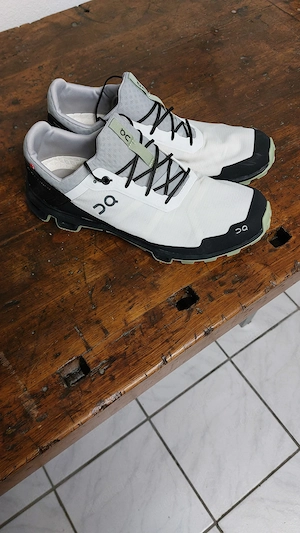ON Cloudventure Peak Herren Traillaufschuhe, Weiß, Gr. 44, 