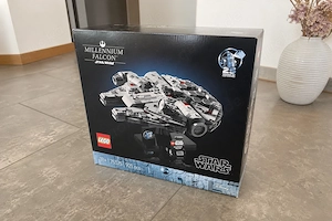 LEGO Star Wars Millennium Falcon 75375   Neu und OVP