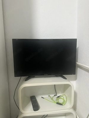 Dyon Fernseher inklusive Fernbedienung