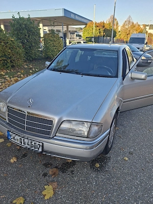 Mercedes Benz C 200 Elegance
