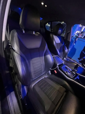 BMW G20 330i   Automatik   Schwarz FahrzeugBMW - Modell: 330i G20 - Erstzulassung