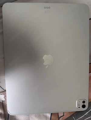Apple iPad Pro 13 Zoll (2025)   1 TB   Neu (unbenutzt)   Neuestes Modell  Ich verkaufe mein Apple 