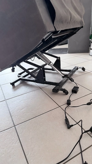 Elektrischer Relaxsessel in Grau 