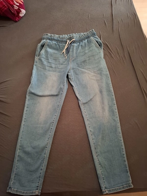 Neue Jeans   ungetragen