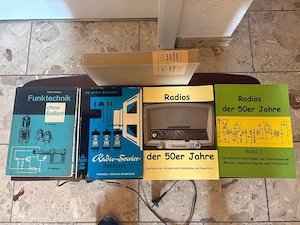 4 Fachbücher Röhrenradios, Radiotechnik & Restaurierung