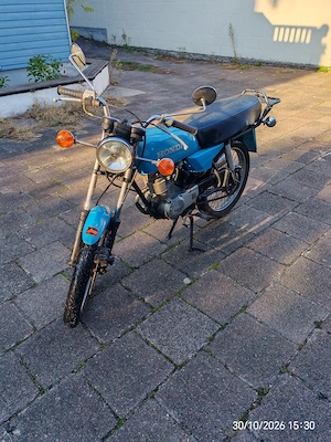 Klassiker Honda CB50J (1978)   Motor läuft, unfallfrei, Original-Papiere & Schlüssel + Ersatzmotor