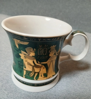 Einzelne Tassen aus Ägypten 